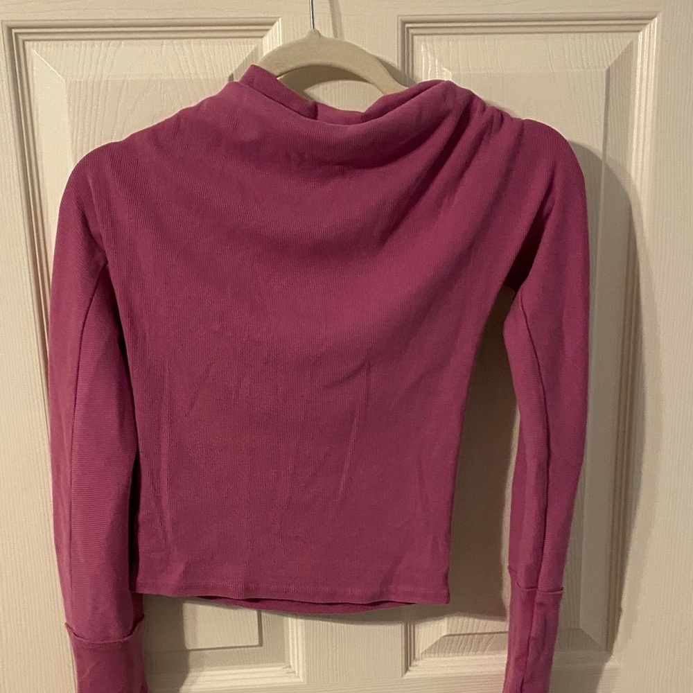 We The Free Magenta Cowl Neck Top NWOT - Picture 7 of 7